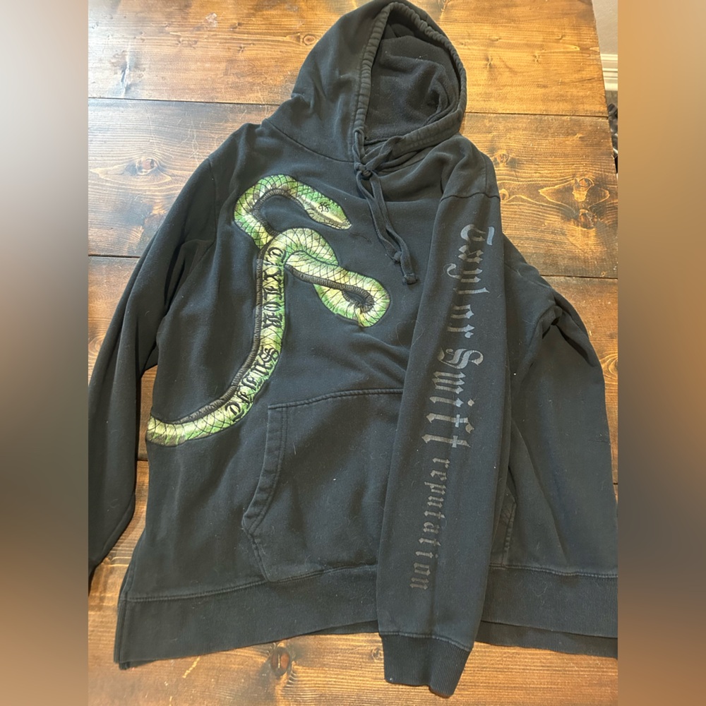 taylor swift reputation snake hoodie